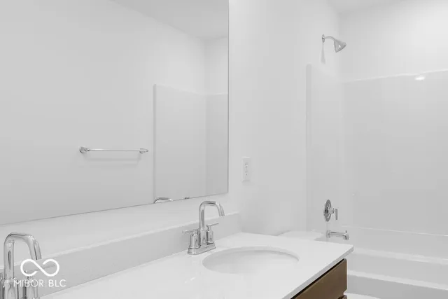 $382,999 | 268 Commodore Drive, Pittsboro, IN 46167