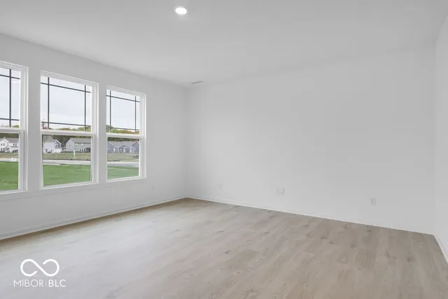 $382,999 | 268 Commodore Drive, Pittsboro, IN 46167