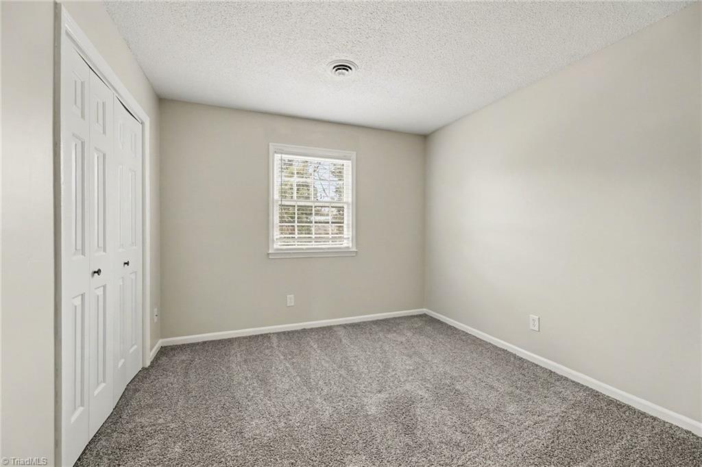 1408 Sweetbriar Court High Point, NC 27262 - Photo 20 of 26