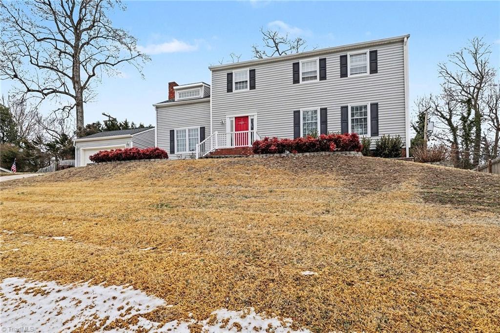 1408 Sweetbriar Court High Point, NC 27262 - Photo 3 of 26