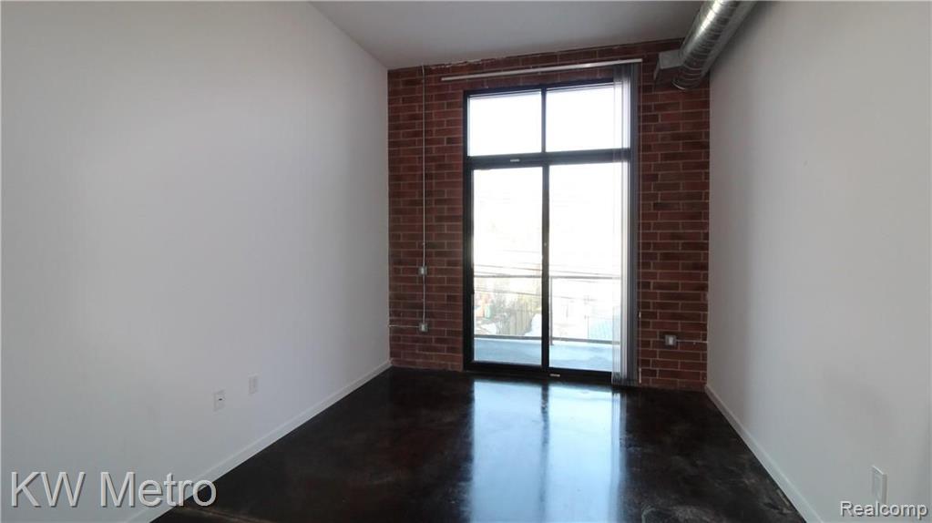 211 East 9 Mile Road, Unit 209A Ferndale, MI 48220 - Photo 8 of 16