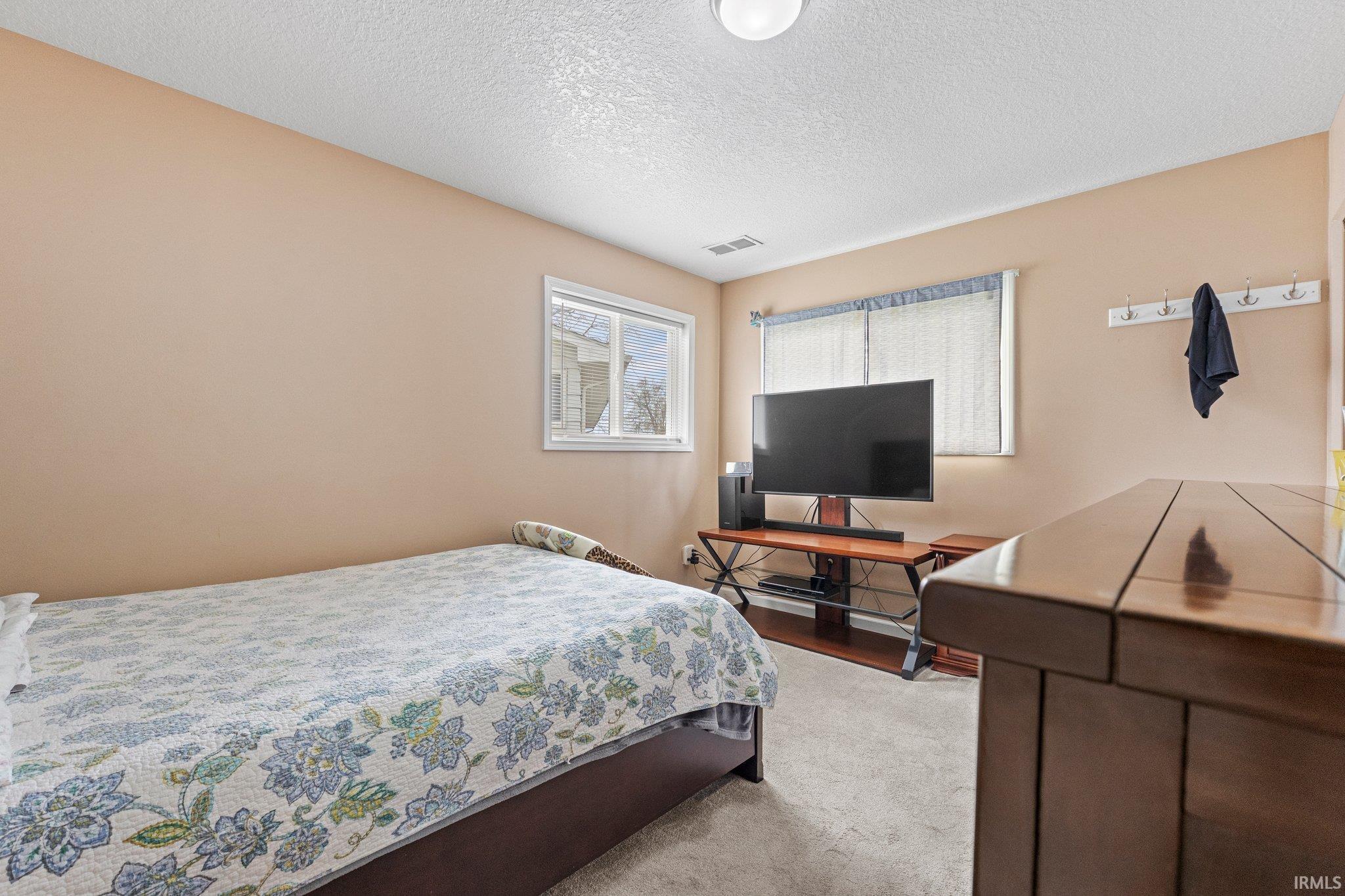 2103 Otsego Drive Fort Wayne, IN 46825 - Photo 22 of 32