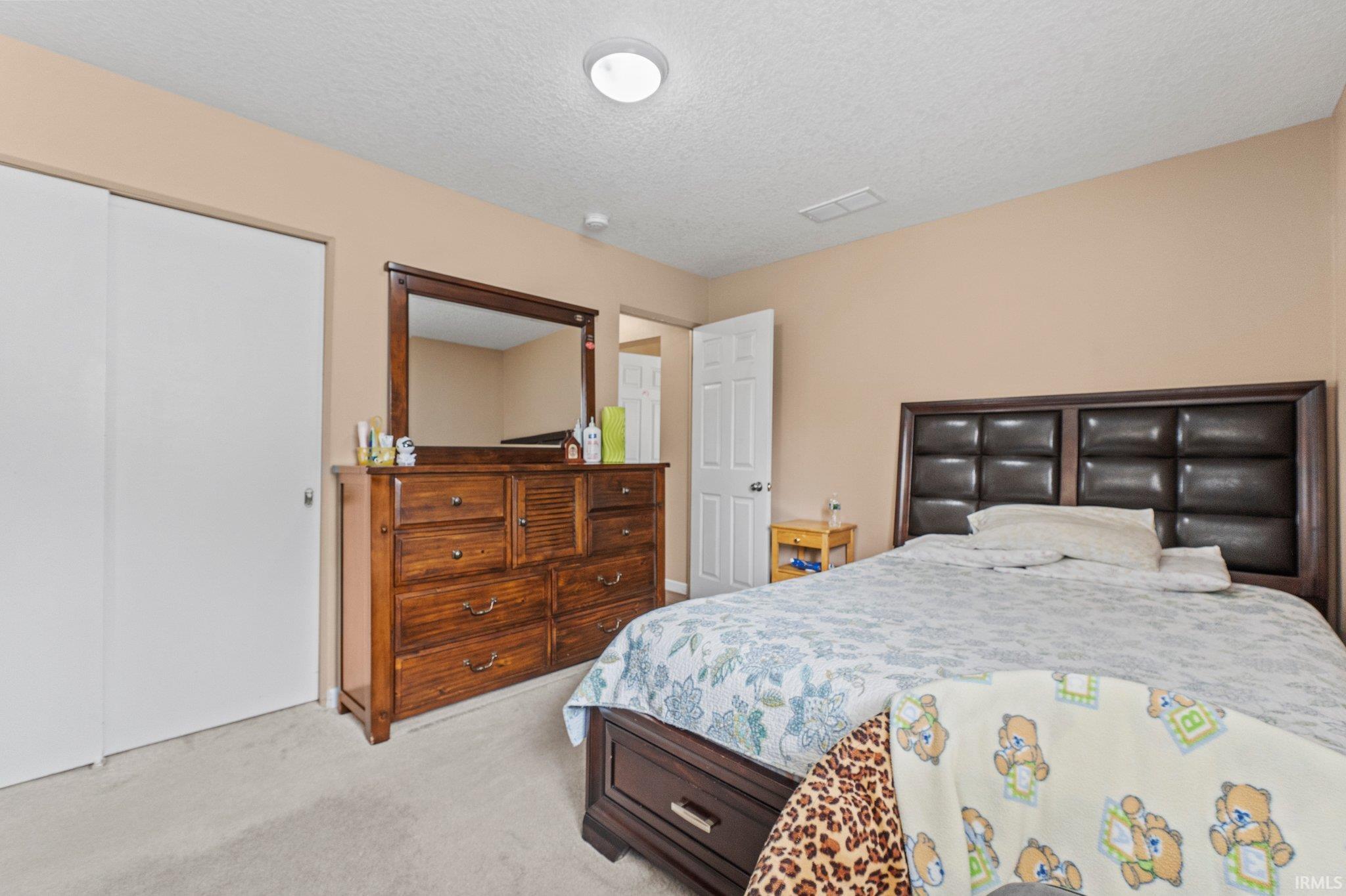 2103 Otsego Drive Fort Wayne, IN 46825 - Photo 23 of 32