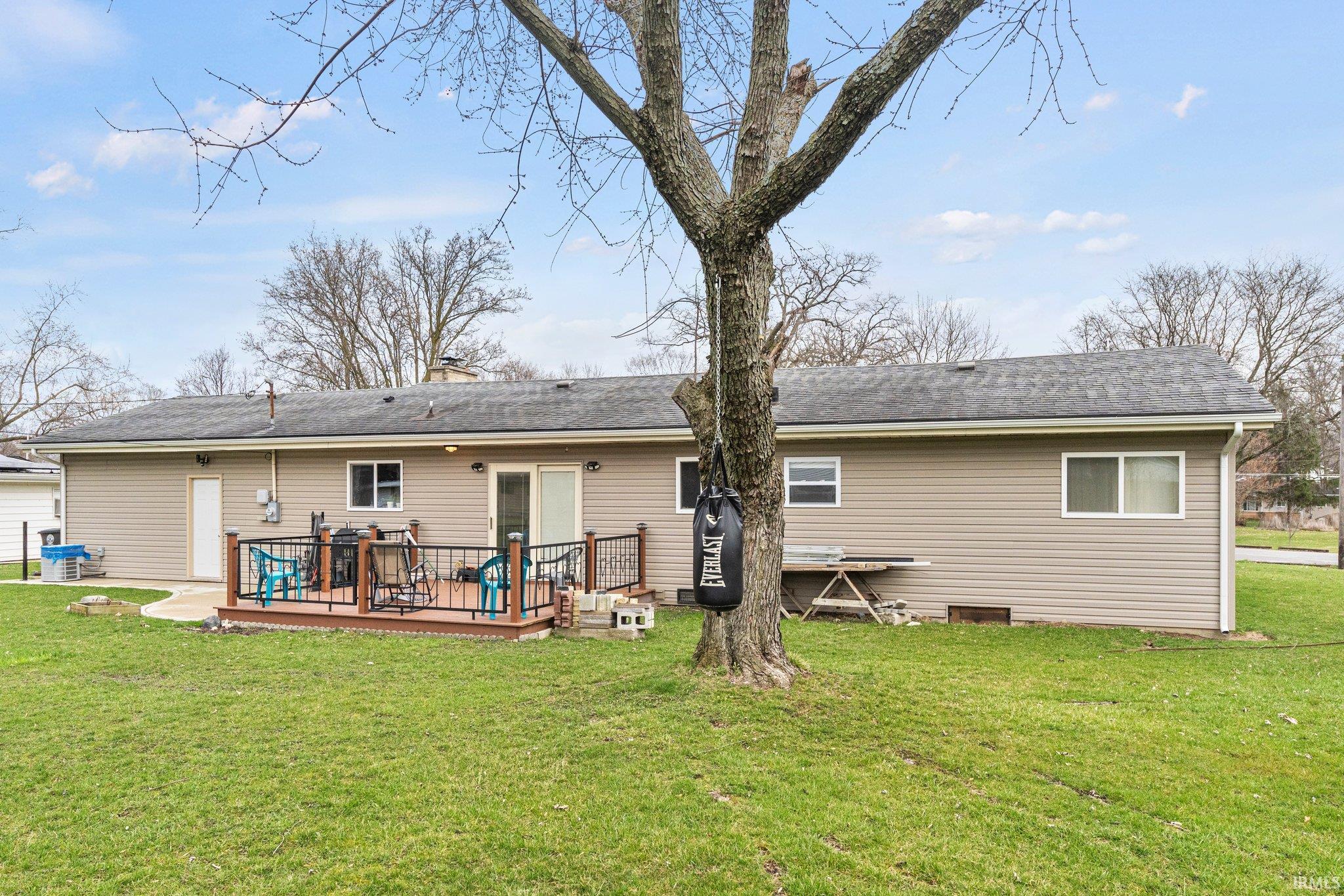 2103 Otsego Drive Fort Wayne, IN 46825 - Photo 29 of 32