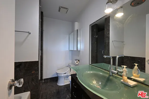 $3,350 | 100 South Doheny Drive, Unit 424, Los Angeles, CA 90048