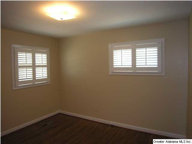 300 Willow Bend Road Birmingham, AL 35209 - Photo 11 of 19