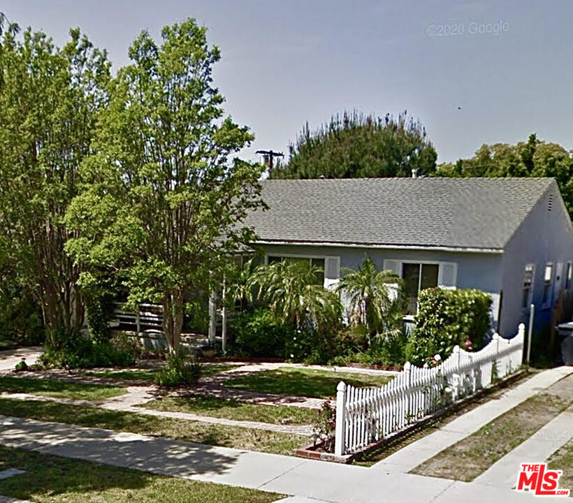 525 Stanford Road Burbank, CA 91504 - Photo 1 of 16 Gallery Image 1