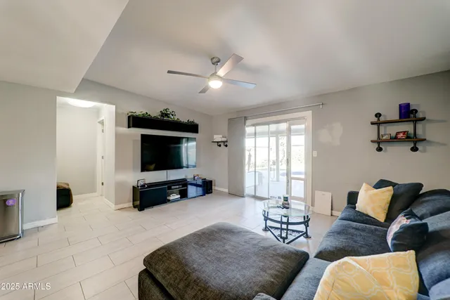 $665,000 | 3352 East Mescal Street, Phoenix, AZ 85028