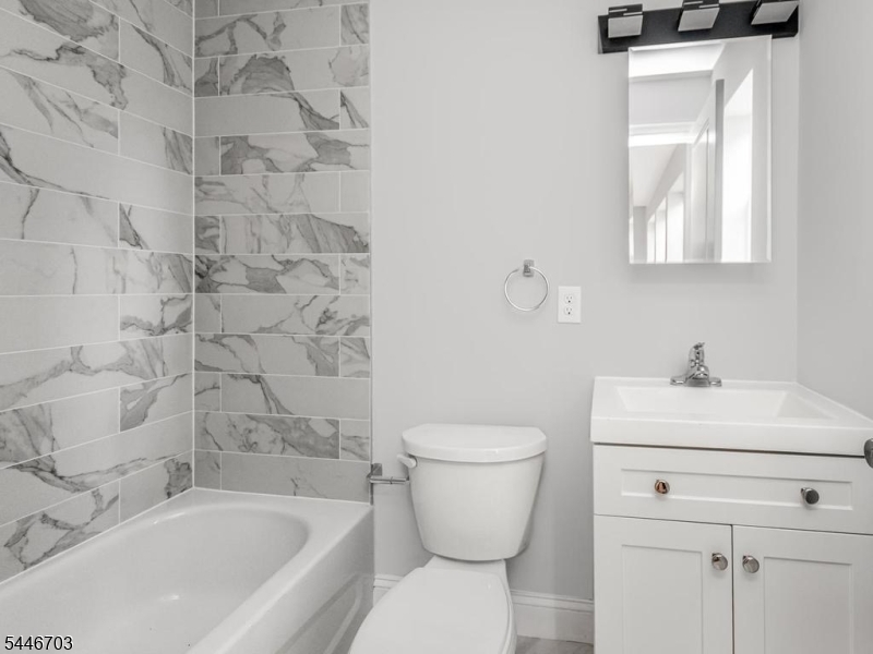 282 West Runyon Street, Unit 2 Newark, NJ 07108 - Photo 9 of 12