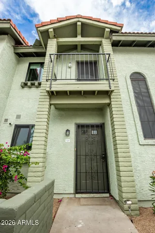 $269,900 | 2315 West Union Hills Drive, Unit 120, Phoenix, AZ 85027