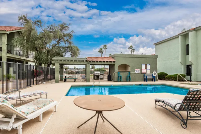 $269,900 | 2315 West Union Hills Drive, Unit 120, Phoenix, AZ 85027