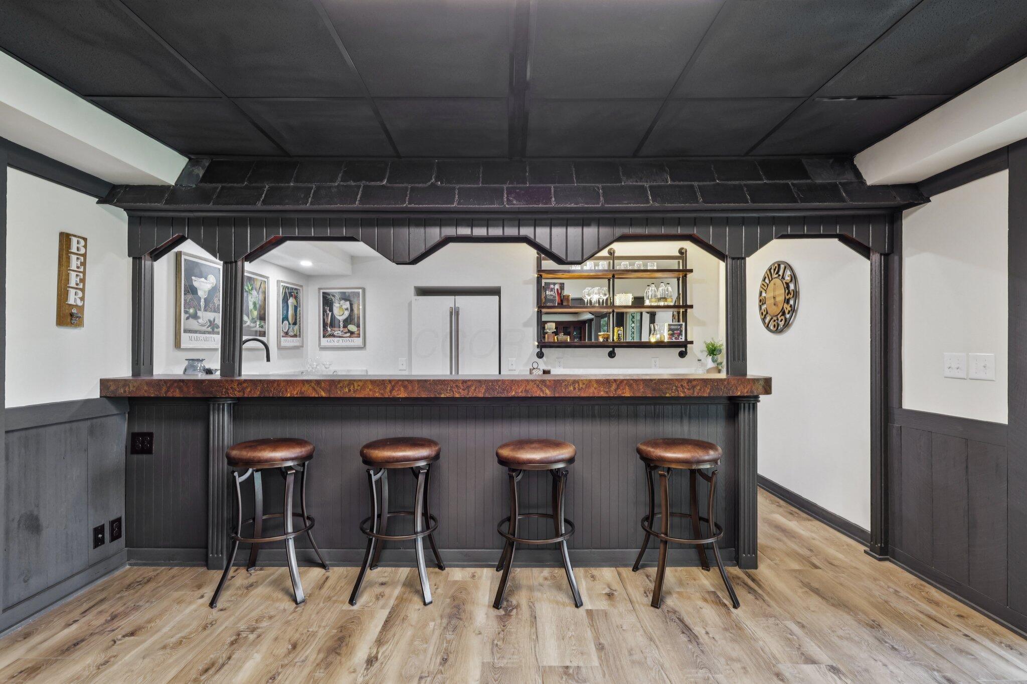 1219 Riverside Drive Huron, OH 44839 - Photo 26 of 61 Wet Bar