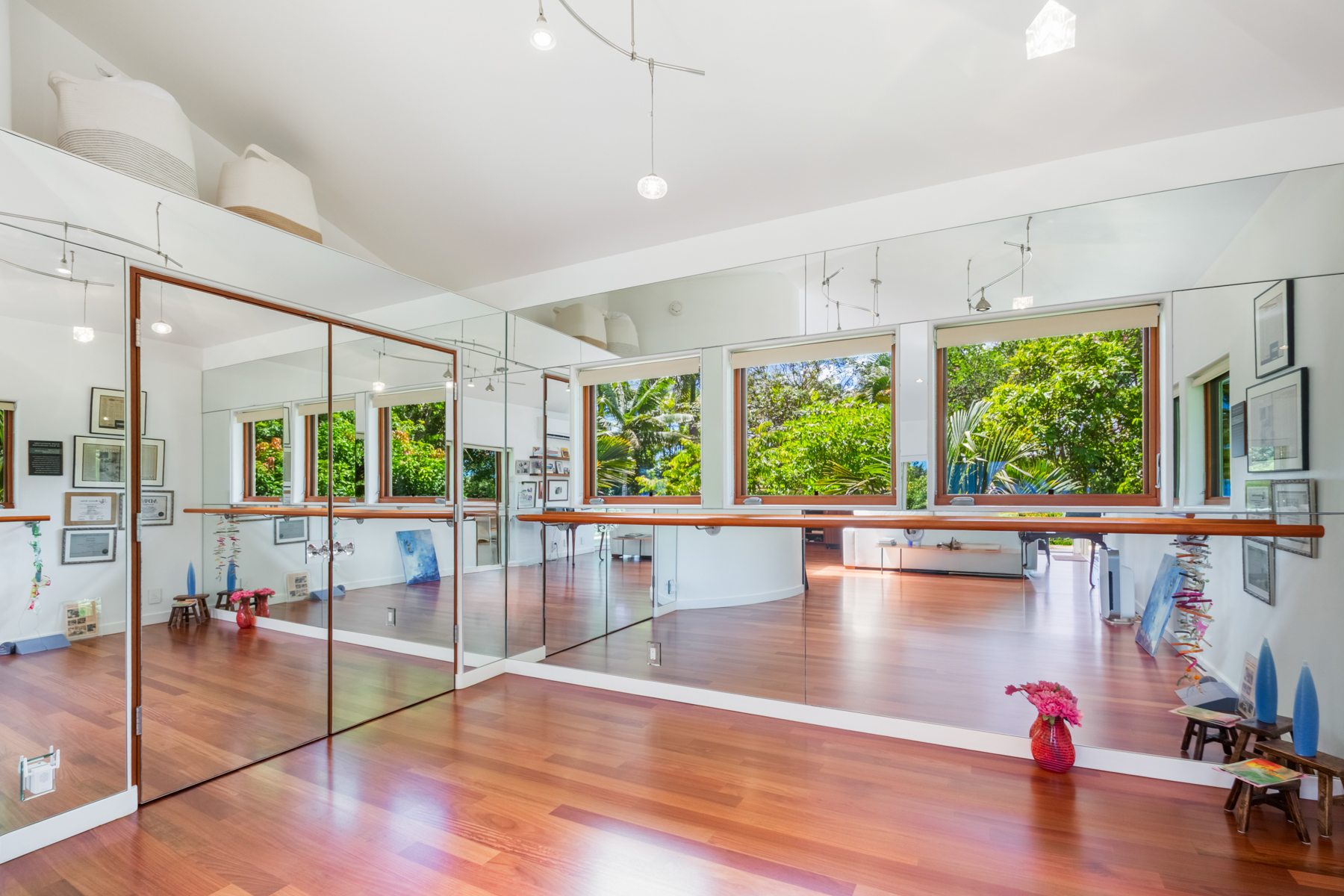 2874 A Kauapea Road Kilauea, HI 96754 - Photo 21 of 30 a view of a dining hall with large windows