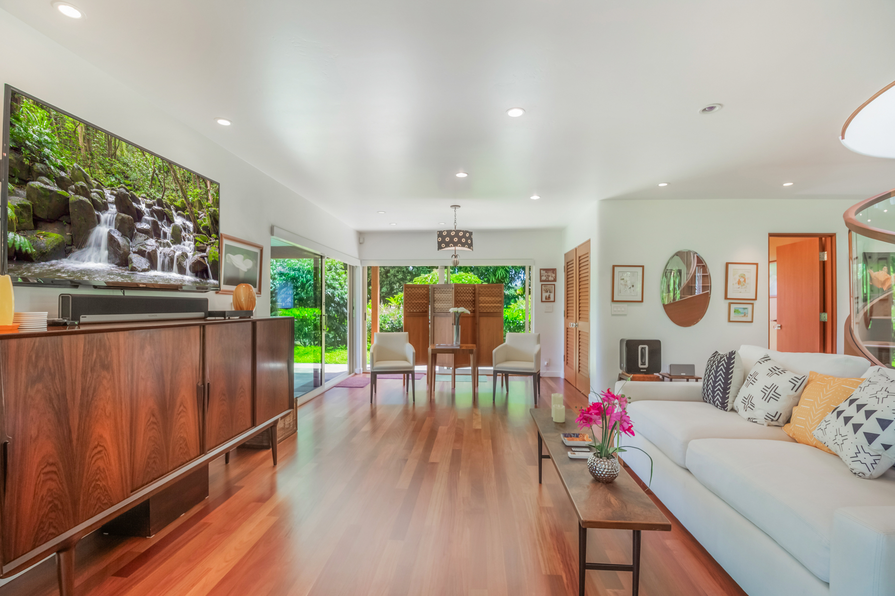 2874 A Kauapea Road Kilauea, HI 96754 - Photo 8 of 30 a living room with furniture and a wooden floor