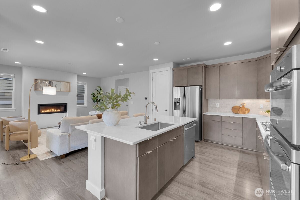 311 182nd Street Southeast Bothell, WA 98012 - Photo 10 of 33