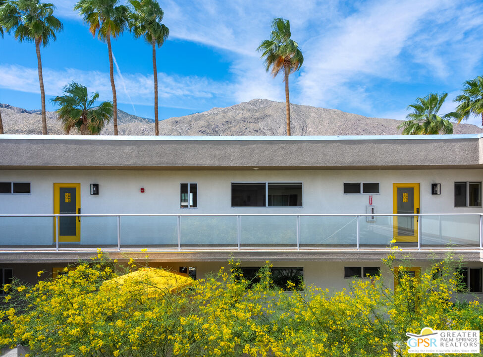 588 East San Lorenzo Road, Unit 102 Palm Springs, CA 92264 - Photo 59 of 71