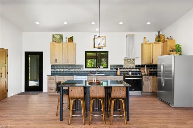 $1,895,000 | 246 Bear Trail, Lowgap, NC 27024