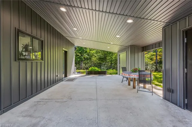 $1,895,000 | 246 Bear Trail, Lowgap, NC 27024