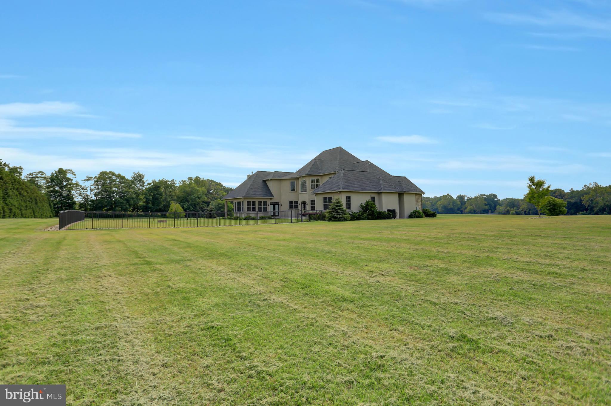 2274 Loop Road Chambersburg, PA 17202 - Photo 77 of 84 exterior