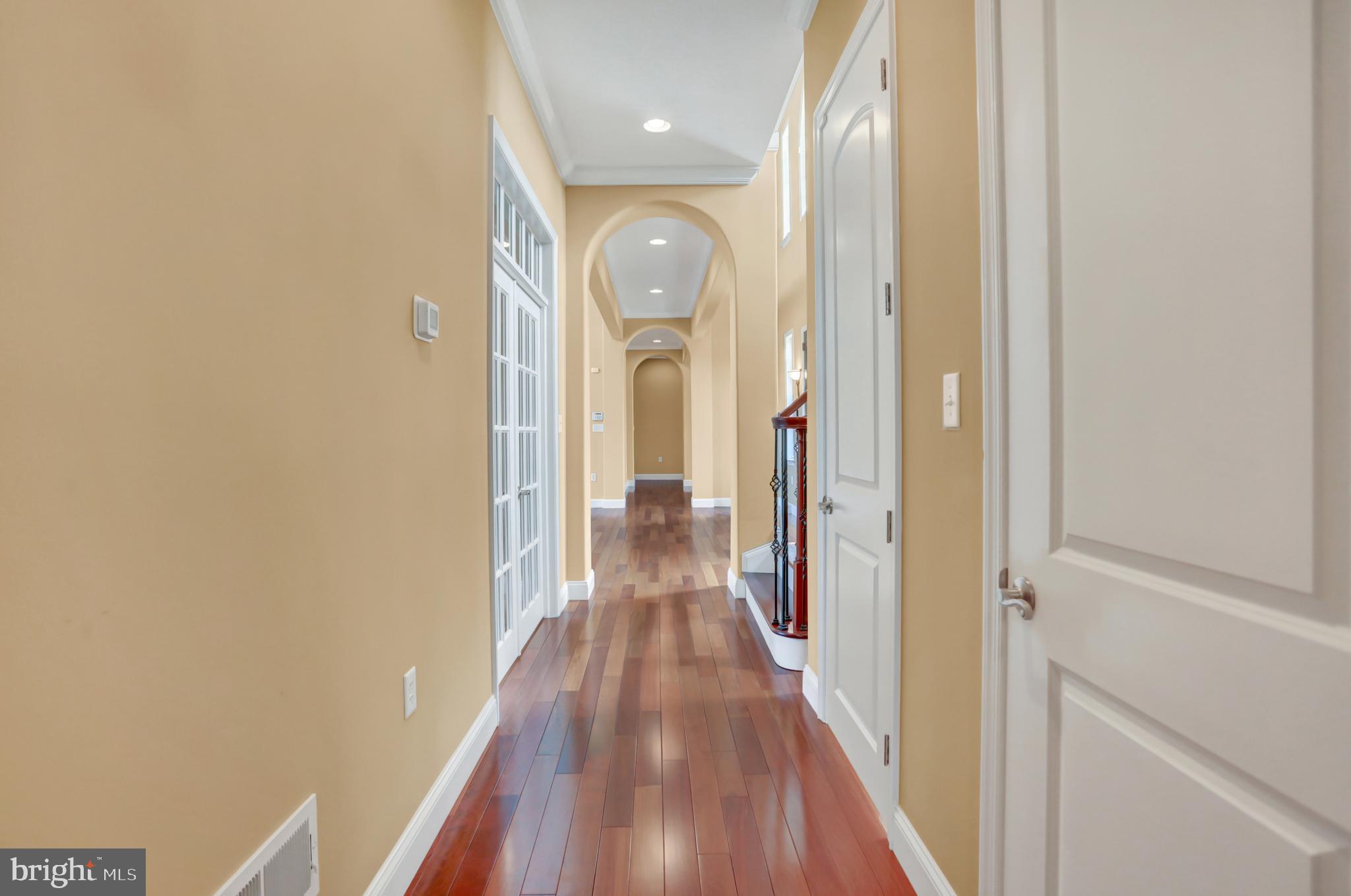 2274 Loop Road Chambersburg, PA 17202 - Photo 8 of 84 2nd floor hallway