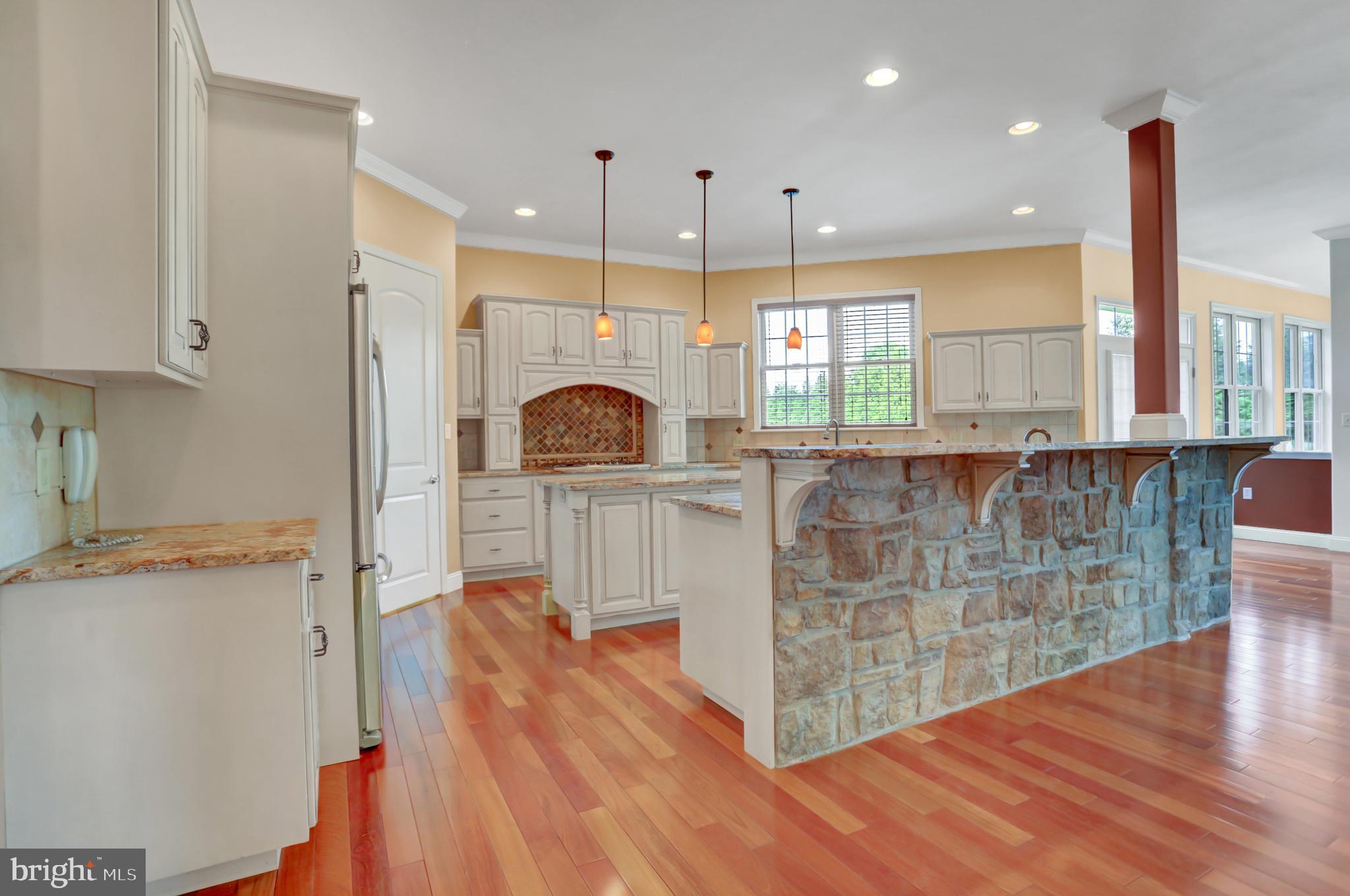 2274 Loop Road Chambersburg, PA 17202 - Photo 10 of 84 kitchen