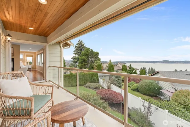 $1,079,000 | 9903 View Street West, University Place, WA 98466