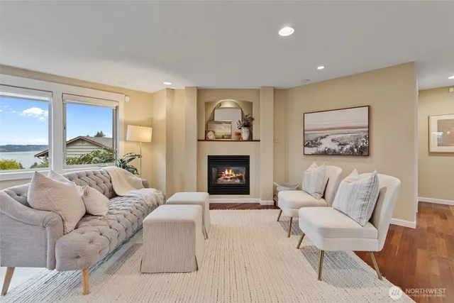 $1,079,000 | 9903 View Street West, University Place, WA 98466