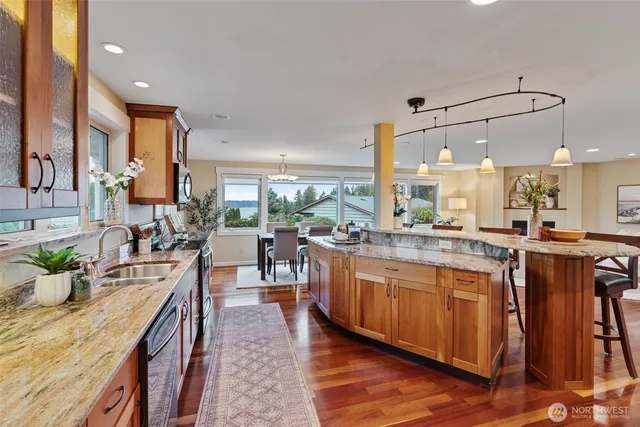 $1,079,000 | 9903 View Street West, University Place, WA 98466