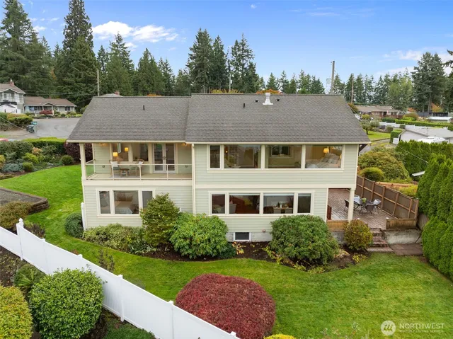 $1,079,000 | 9903 View Street West, University Place, WA 98466