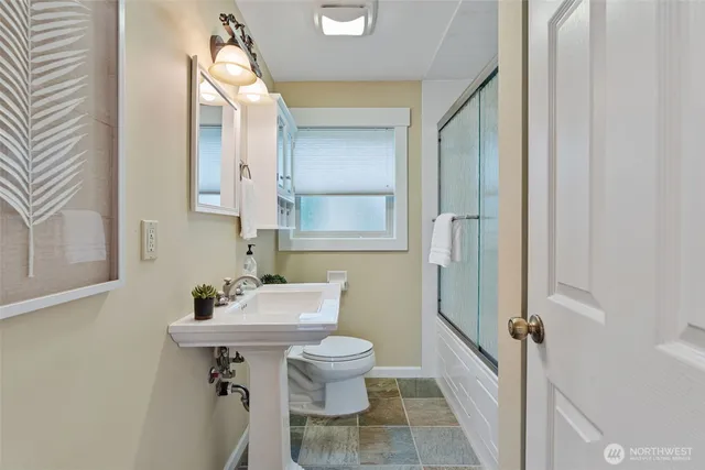 $1,079,000 | 9903 View Street West, University Place, WA 98466