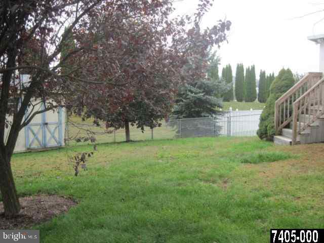 198 Jonathan Way North Red Lion, PA 17356 - Photo 23 of 25 Gallery Image 23