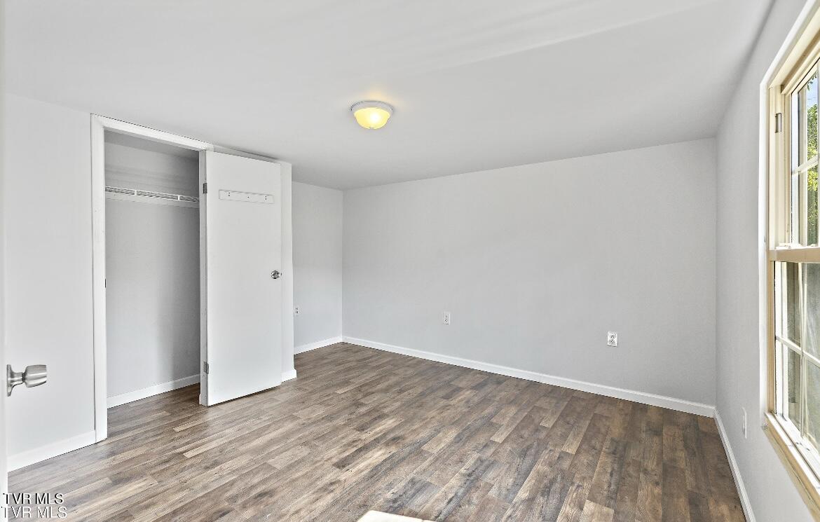 127 Yard Hill Road Elizabethton, TN 37643 - Photo 19 of 28 IMG_7957