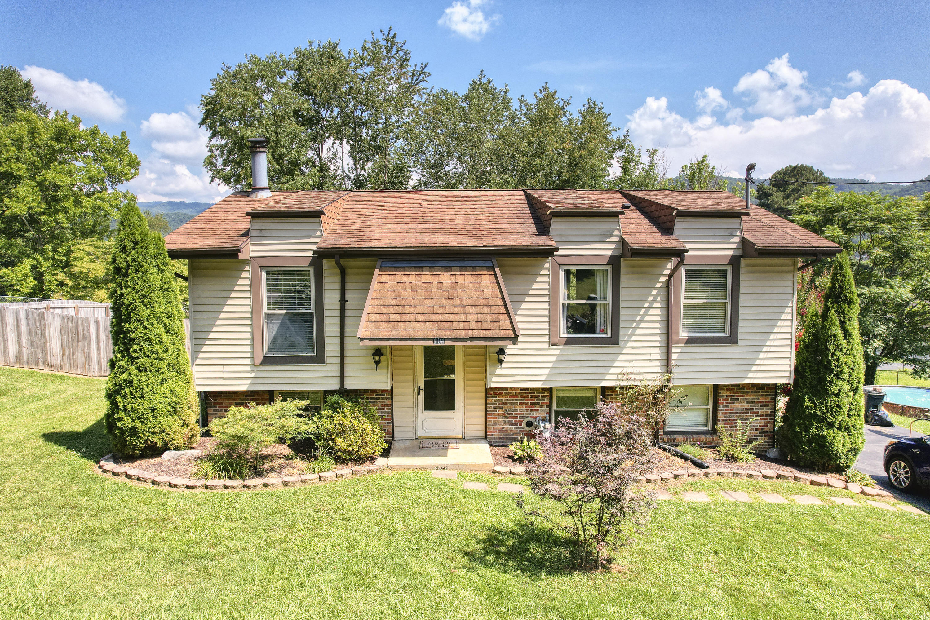 104 Jones Road Erwin, TN 37650 - Photo 1 of 28 Jones_4