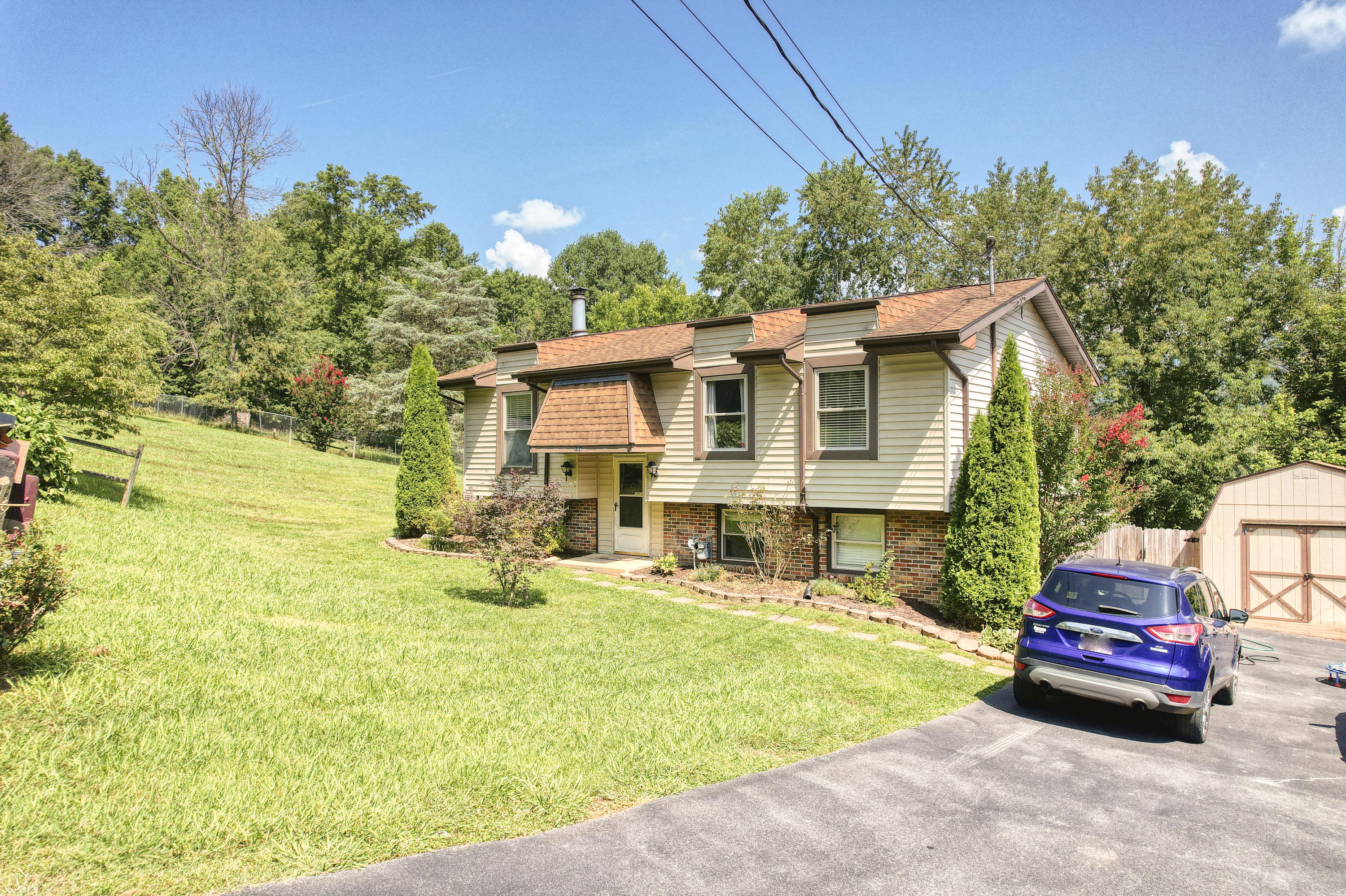104 Jones Road Erwin, TN 37650 - Photo 27 of 28 Jones