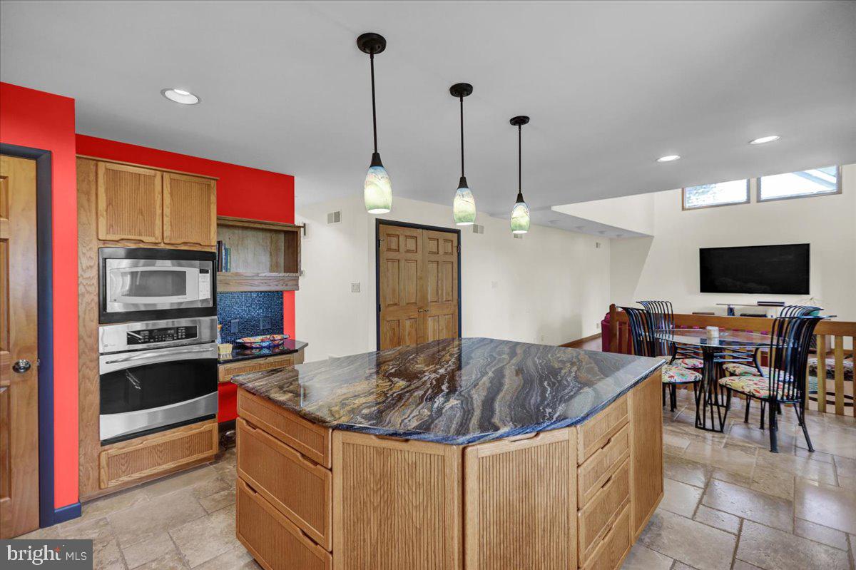 112 Gail Circle Reading, PA 19610 - Photo 11 of 39