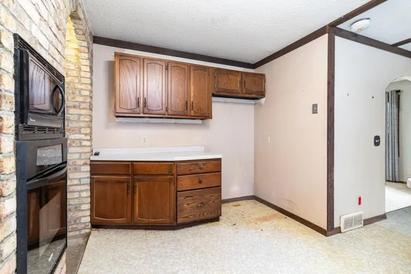 $489,900 | 9340 Pierson Lake Drive, Chaska, MN 55318