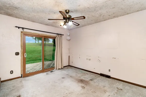 $489,900 | 9340 Pierson Lake Drive, Chaska, MN 55318