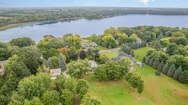$489,900 | 9340 Pierson Lake Drive, Chaska, MN 55318