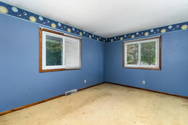 $489,900 | 9340 Pierson Lake Drive, Chaska, MN 55318