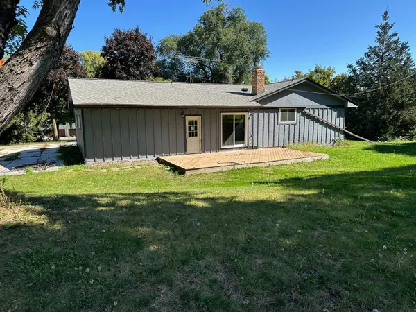 $489,900 | 9340 Pierson Lake Drive, Chaska, MN 55318