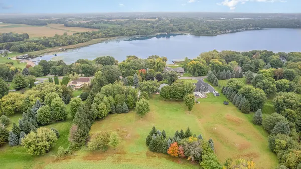 $489,900 | 9340 Pierson Lake Drive, Chaska, MN 55318