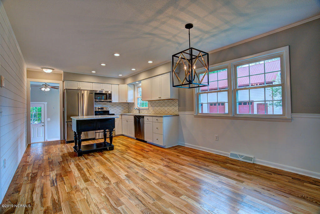 3222 Maco Road Northeast Leland, NC 28451 - Photo 8 of 28 Kitchen_03
