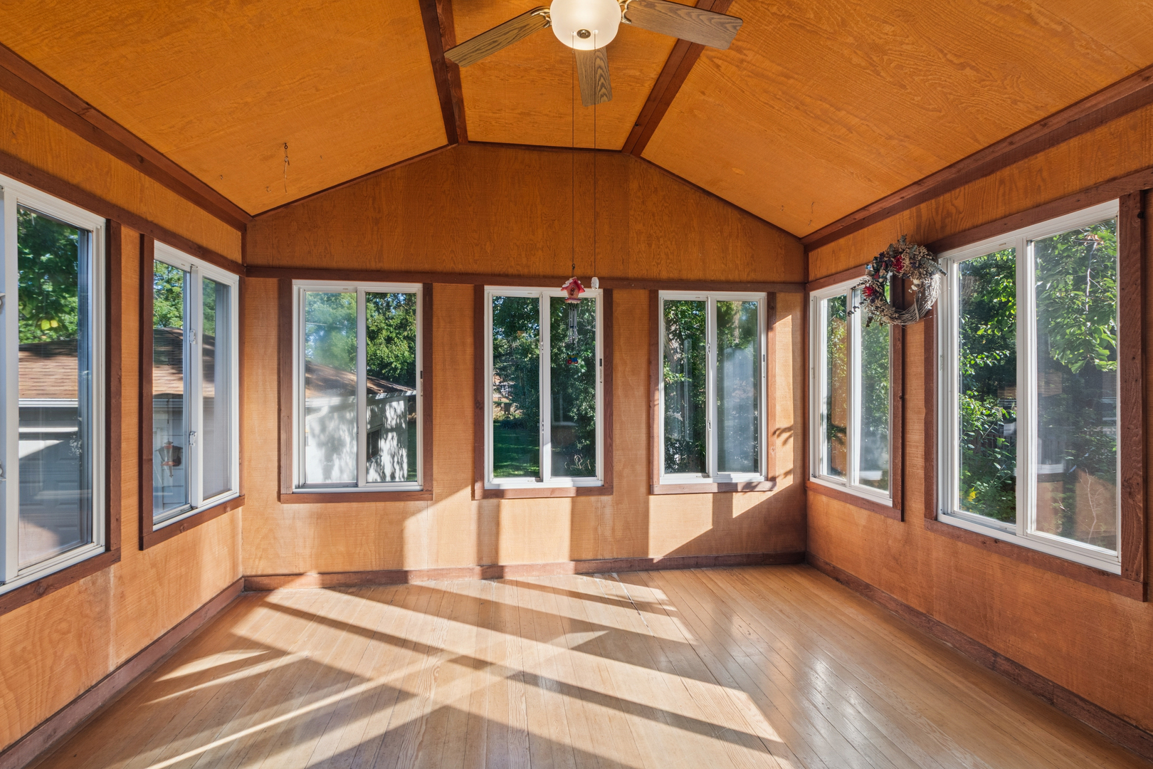 1850 Pine Road Homewood, IL 60430 - Photo 5 of 20 a view of a house with porch and wooden floor