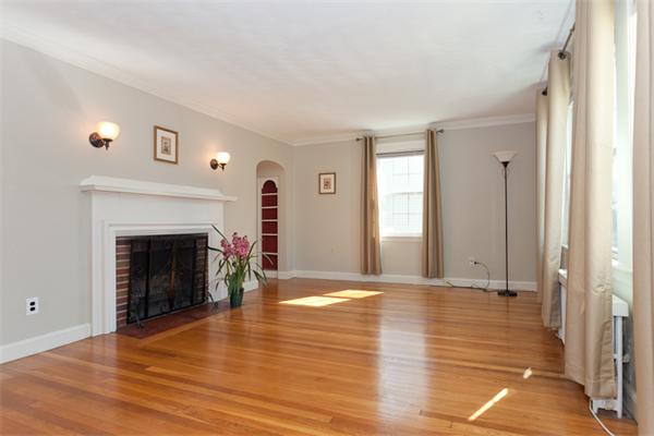 9 Ronaele Road Medford, MA 02155 - Photo 2 of 27 Gallery Image 2