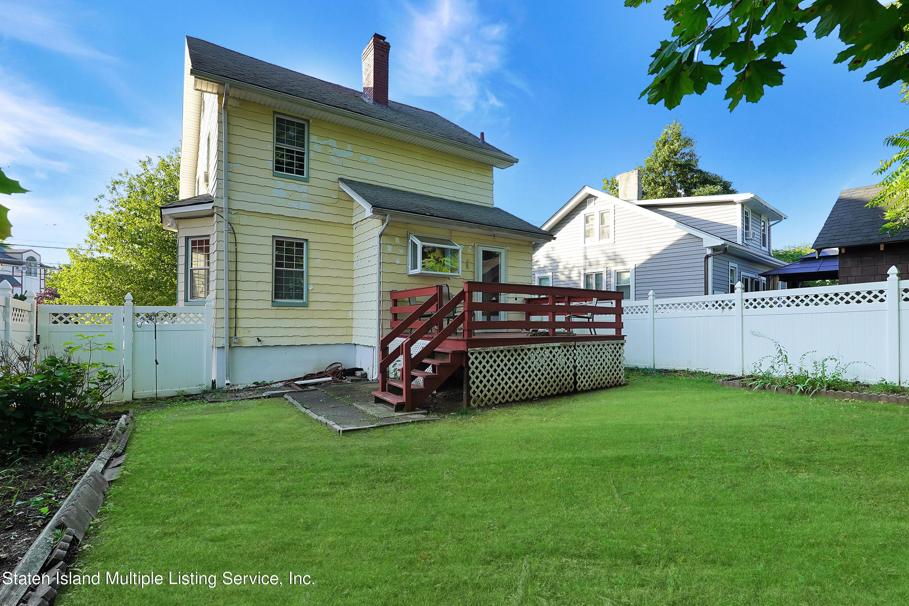 3744 Amboy Road Staten Island, NY 10308 - Photo 24 of 25 Backyard