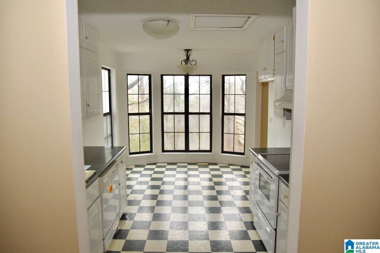 4343 Palisades Road Birmingham, AL 35210 - Photo 11 of 20