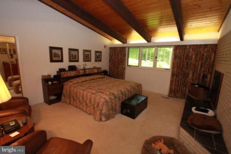 11320 Glen Road Potomac, MD 20854 - Photo 9 of 20 Master Bedroom