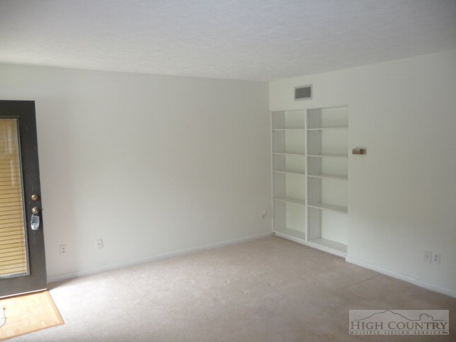 165-5 Meadow Ridge Road, Unit 5 Boone, NC 28607 - Photo 13 of 27 Gallery Image 13