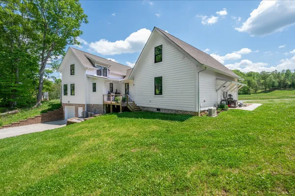 $1,399,900 | 1912 Joppa Road, Walling, TN 38587