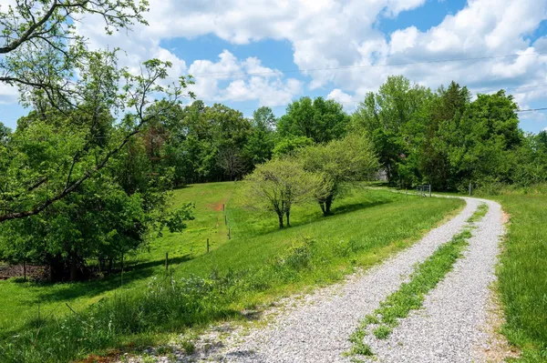 $1,399,900 | 1912 Joppa Road, Walling, TN 38587